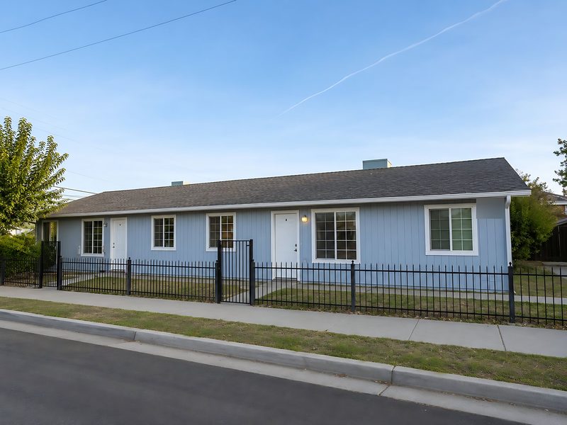 Washington Avenue Duplex, a rental duplex in Madera